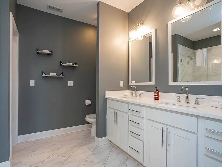 1737 Pecan St #3 — Photo 5