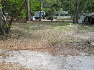 17 Gingerwood Rd, Saint Helena Island, SC 29920