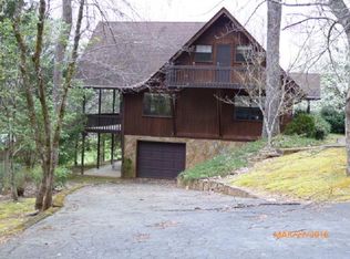 5344 Pine Crest Rd, Young Harris, GA 30582