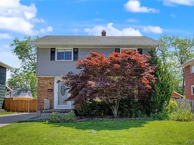 65 Grayton Rd, Tonawanda, NY, 14150