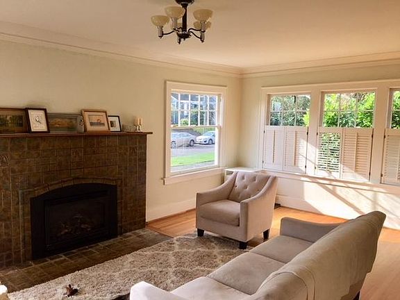 4th image of 874 E Gwinn Pl