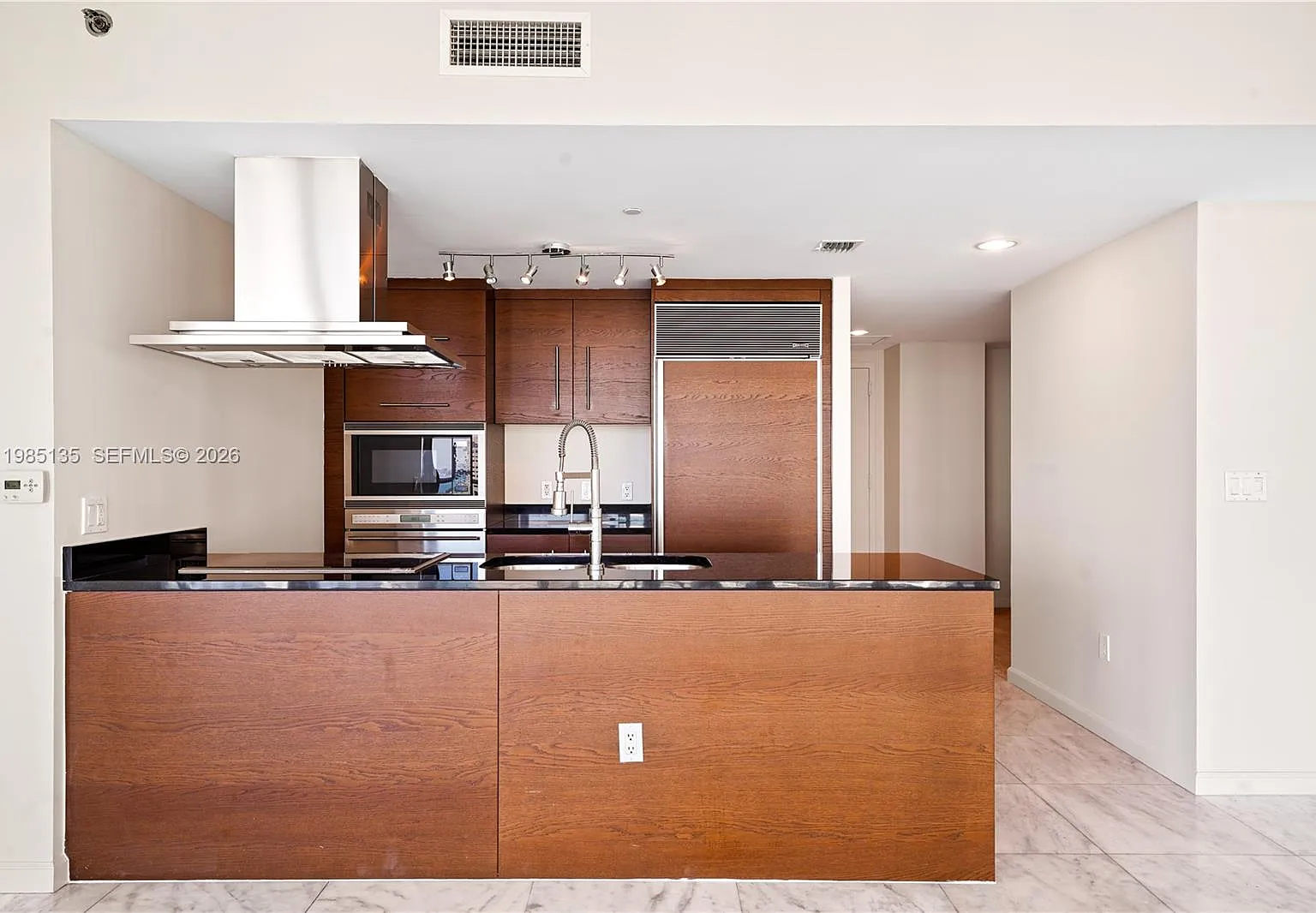 Icon Brickell No Two — Photo 4