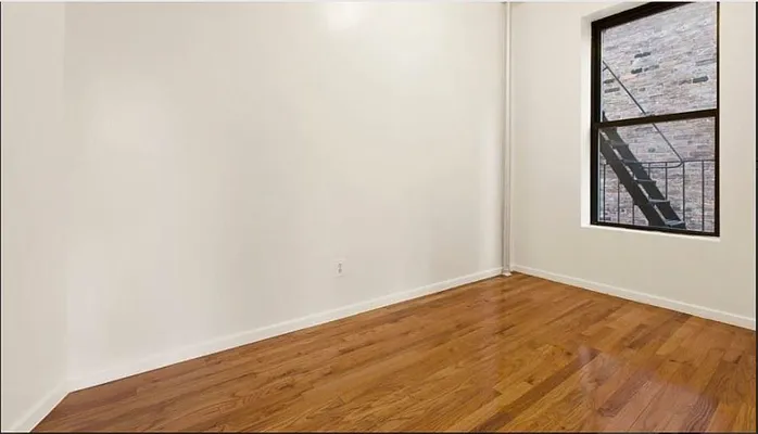 Rented by Compass | media 21