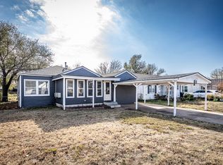 1904 NW Lake Ave, Lawton, OK 73507