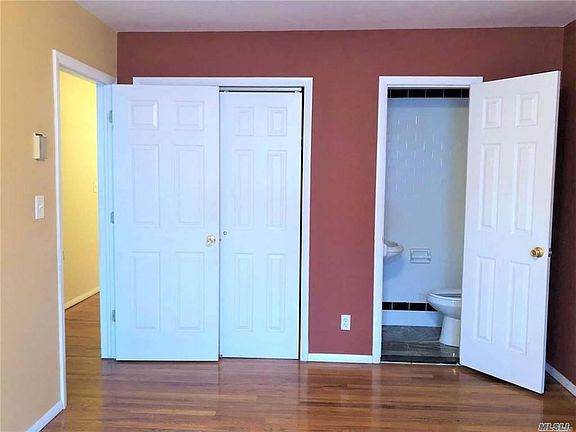 4th image of 9209 242nd St #2