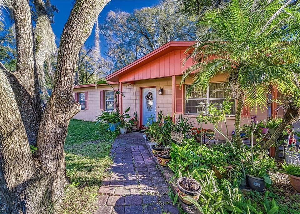 1st image of 3009 N Pineway Dr
