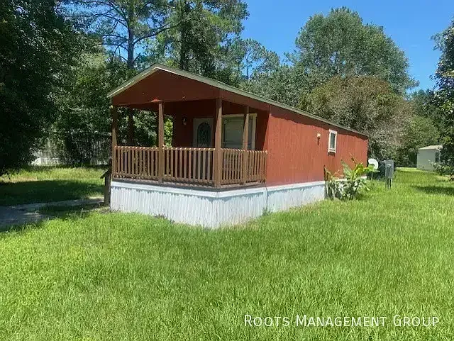 1 Bed 1 Bath Home Available for Lease at Devencrest & RV Park - Apply Now! — Photo 2