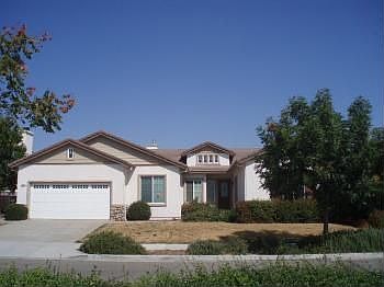 2nd image of 1441 Empress Ln