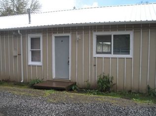 555 N River Rd APT M, Cottage Grove, OR 97424