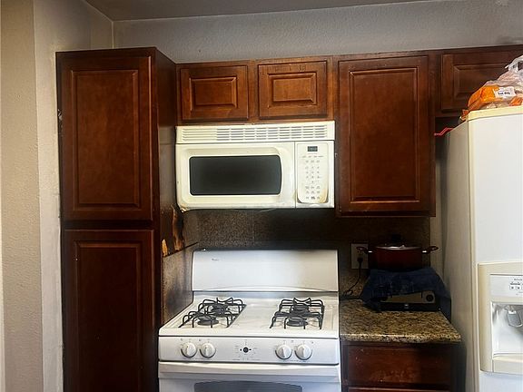 4th image of 4829 Stillwater Ave