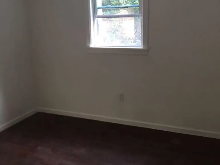 106 Meadowbrook Ln — Photo 14