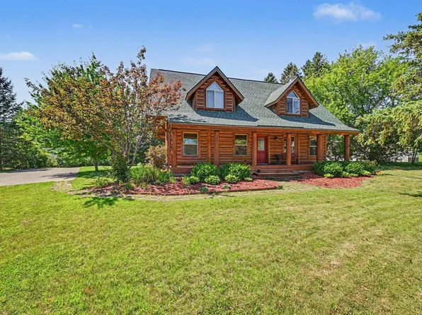 1030 Lokhorst St, Baldwin, WI 54002