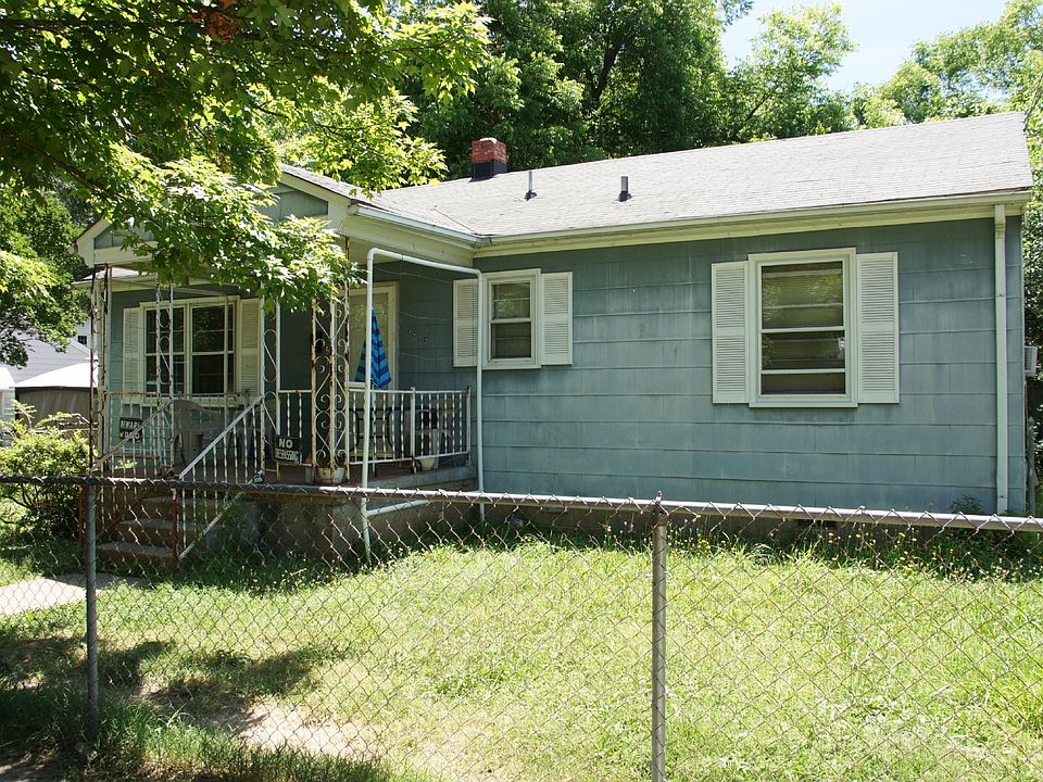 1st image of 3404 Stockton St