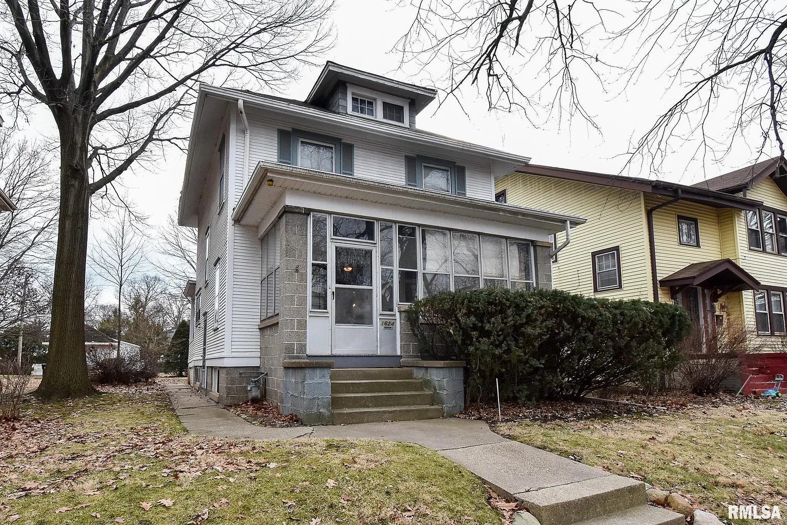 1624 W Ayres Ave photo 1