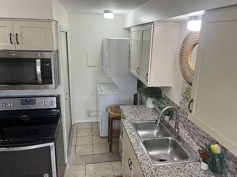 2029 E 2700 S #5 — Photo 3