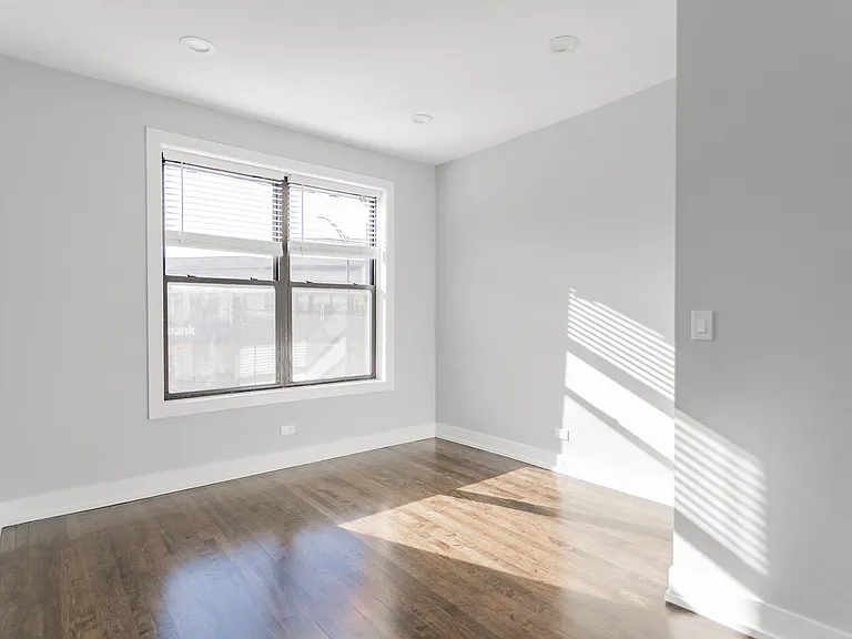 2957-S2 (One Bedroom)