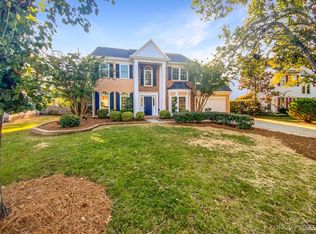 8428 Castlebay Dr, Charlotte, NC 28277