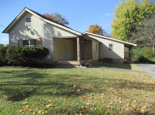 1513 Cheatham St, Springfield, TN 37172