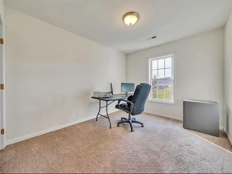 6810 Village Green Dr — Photo 13