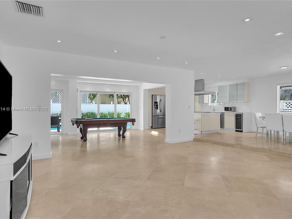 1st image of 20320 Highland Lakes Blvd