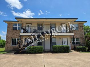 2320 Breezy Dr, Waco, TX 76712