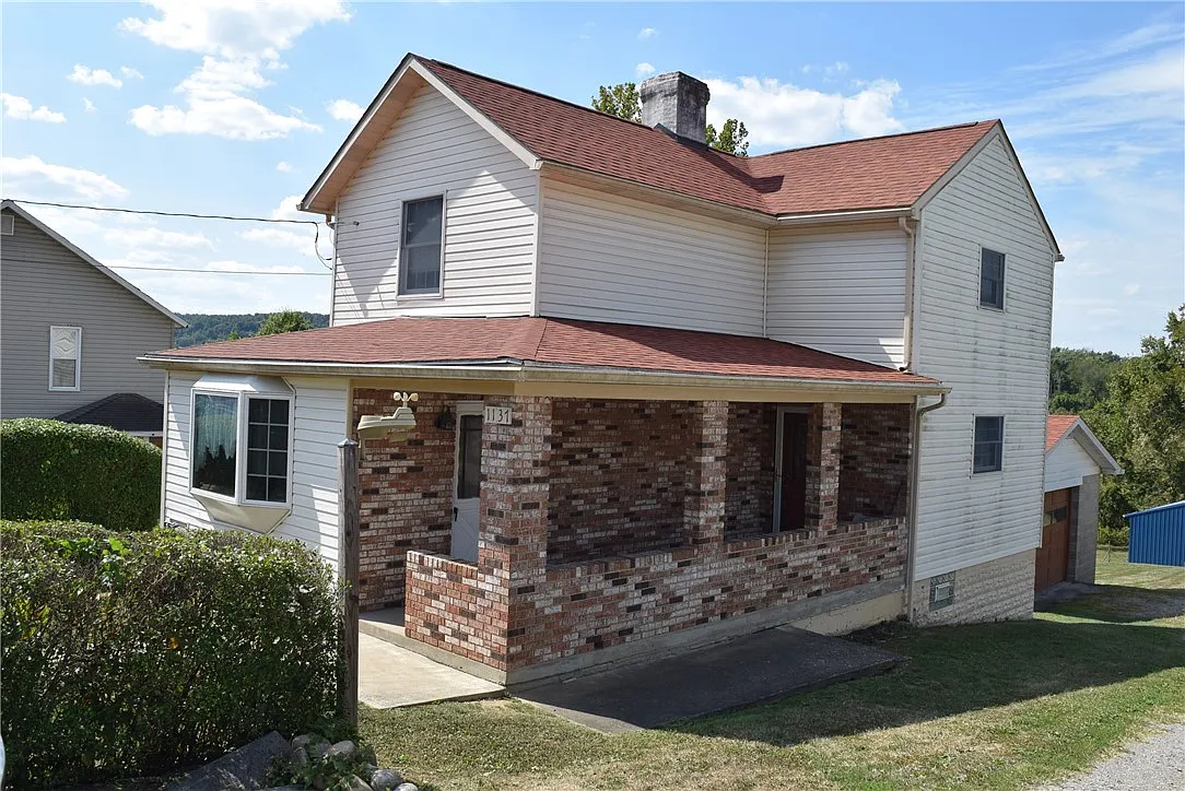 1137 Connellsville Rd photo 1