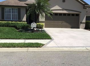 8271 Lake James Dr, Lakeland, FL 33810
