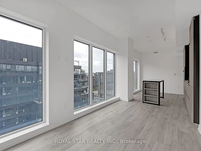 2 Augusta Ave #Penthouse 04 — Photo 23