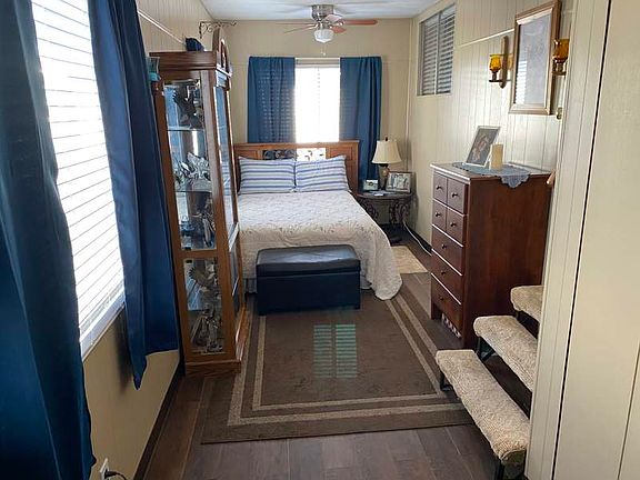4th image of 305 S Val Vista Dr #239
