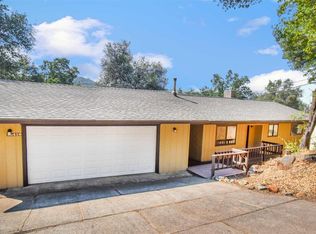15416 Paseo De Los Robles Rd, Sonora, CA 95370