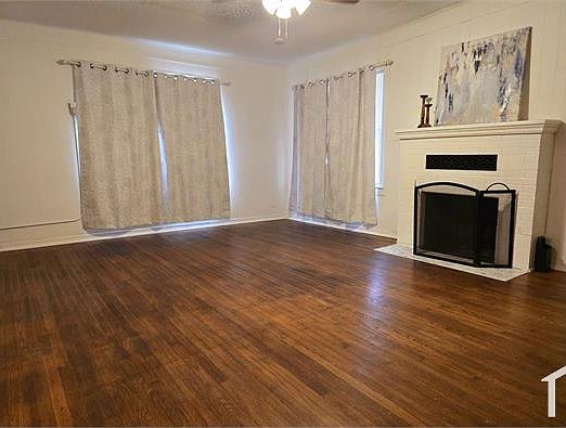 2nd image of 1722 Texas Ave