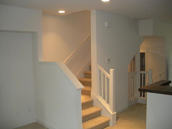 3rd image of 2110 Yakima Ct #408