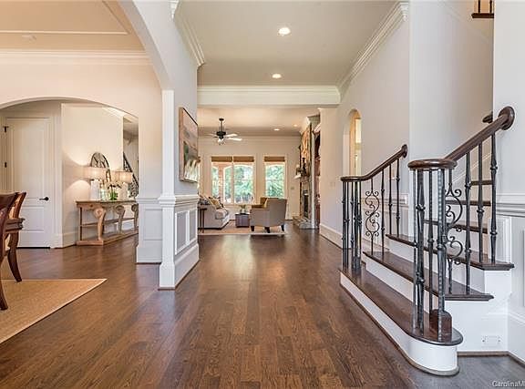 4th image of 404 Wingfoot Dr