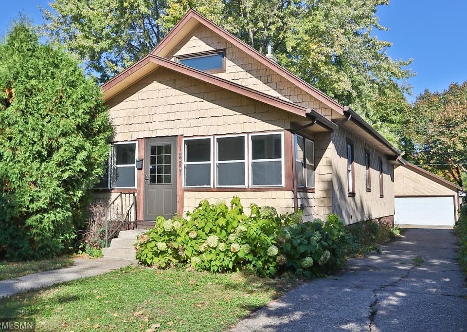 1st image of 1227 Minnehaha Ave W