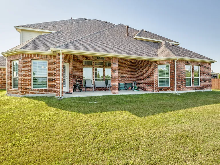 8107 Graystone Dr — Photo 13