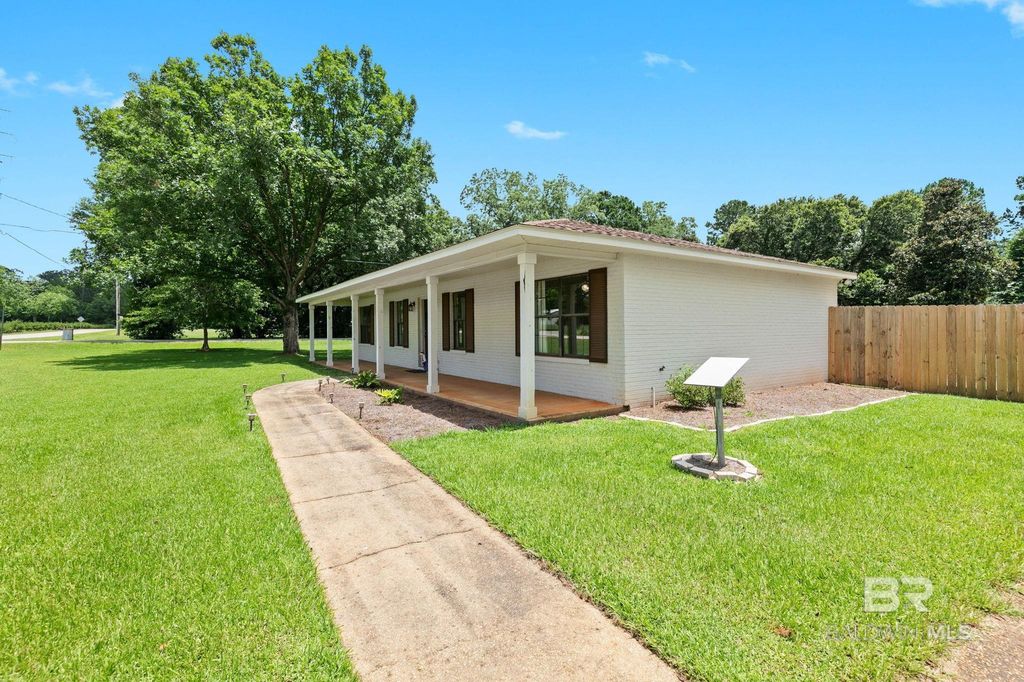 15480 South Blvd, Silverhill, AL - More