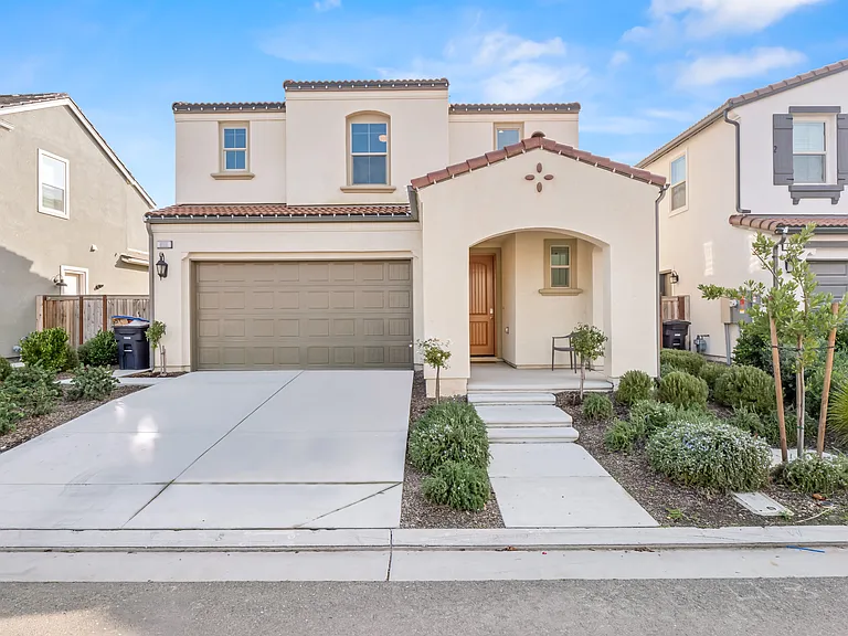 Twin Oaks Rd — Photo 5