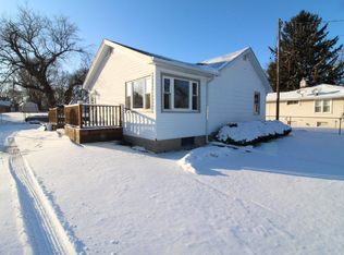 6624 88th Ave, Kenosha, WI 53142