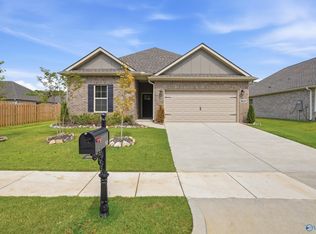 8826 Old Middlestown Rd, Gurley, AL 35748