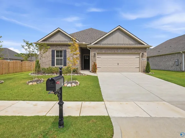 8826 Old Middlestown Rd, Gurley, AL 35748