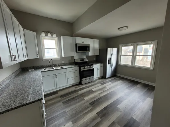 133 Winifred St W, Saint Paul, MN