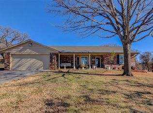 2311 Oakridge Dr, Norman, OK 73026