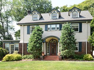 264 Ridgewood Ave, Glen Ridge, NJ 07028