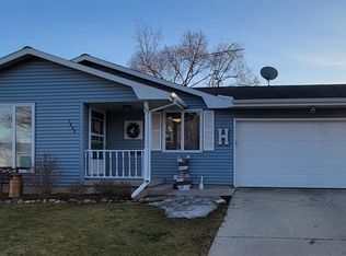 1927 Menasha Ave, Manitowoc, WI 54220