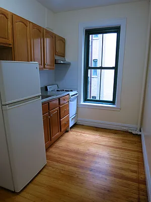 Rented by City & Suburban | media 18