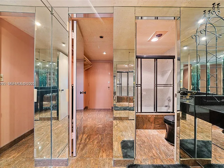 11111 Biscayne Blvd #227 — Photo 10