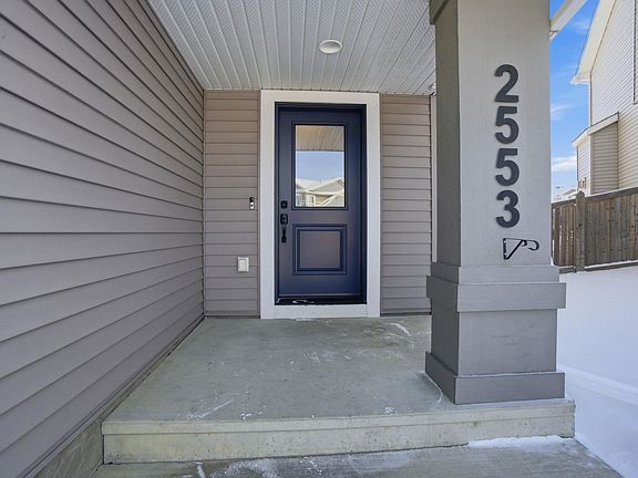 4th image of 2553 Coughlan Rd SW