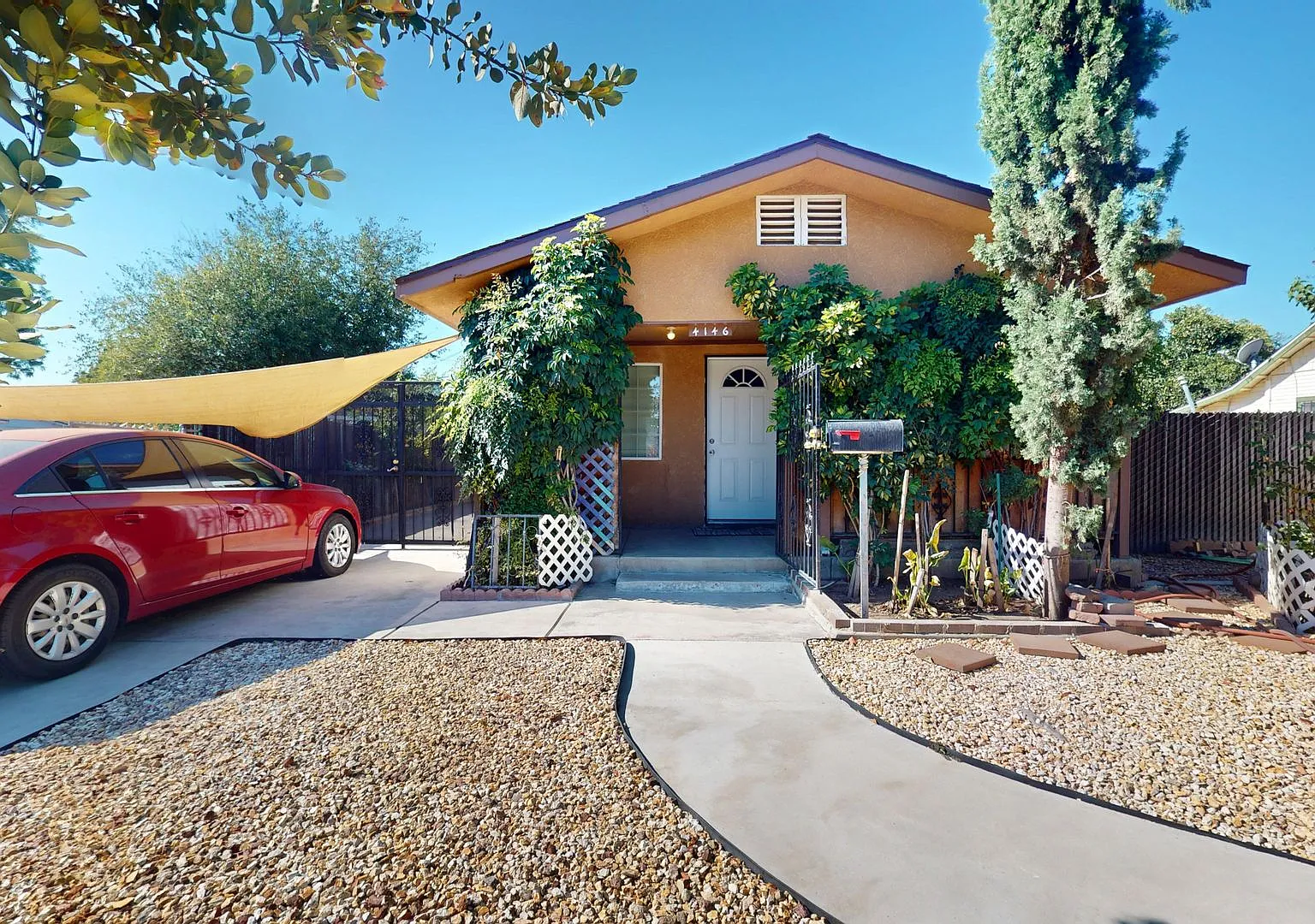 4146 E. McKenzie Ave Fresno, CA 93702 — Photo 1
