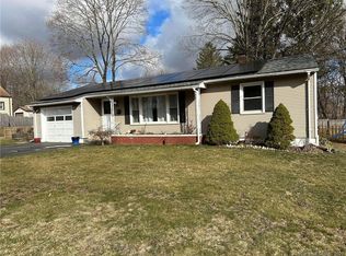 105 Friendship St, Willimantic, CT 06226