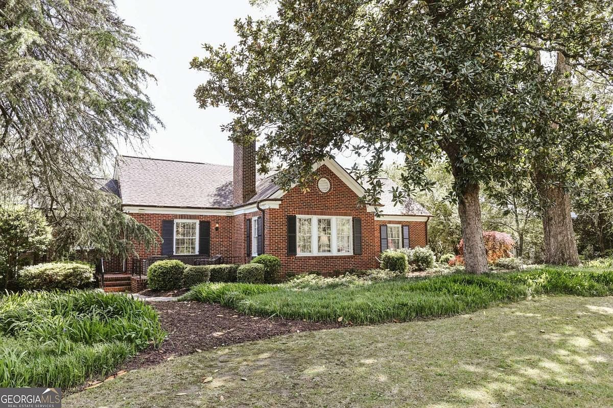 425 W Cloverhurst Ave, Athens, GA 30606 Zillow